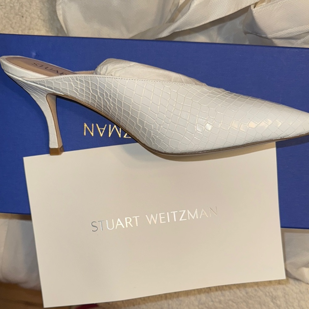 Stuart Weitzman White Textured Women's Heels - Picture 4 of 4